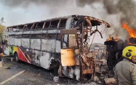 आंध्र प्रदेश में ट्रक और बस की भिड़ंत में 13 लोगों की मौत व कई घायल, CM नायडू ने जताया शोक