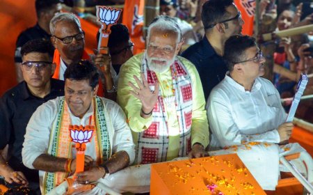 PM मोदी की रैली से पहले कोलकाता में TMC और BJP वर्कर्स में हुई झड़प, जानें कौन सी पार्टी का नेता हुआ घायल