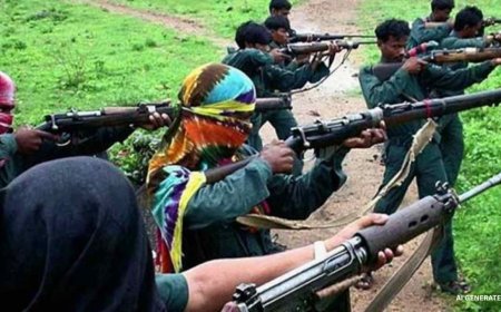 2 पूर्व विधायकों की हत्या का टॉप नक्सली कमांडर सुरेश समेत 9 नक्सलियों ने विजयवाड़ा में किया सरेंडर, भारी मात्रा में हथियार बरामद