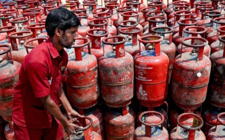 LPG Cylinder FIFO Rule India: गैस संकट में बड़ा बदलाव, अब नई व्यवस्था से मिलेगा LPG सिलिंडर, जाने क्या है अपडेट